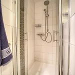 - Haus M, App 0meg03