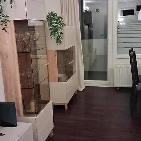 - Haus M, App 0meg03 Appartamento *
